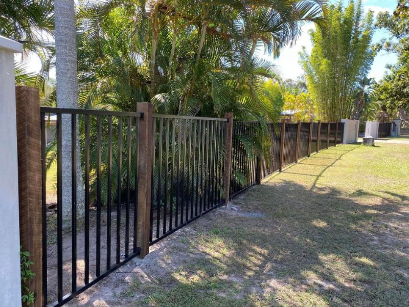 aluminium pool style fence for upper mt gravatt